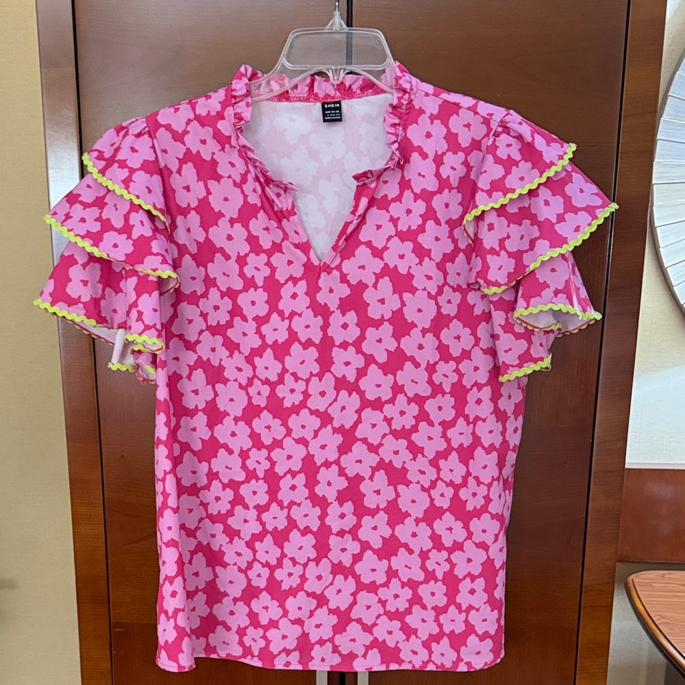 SHEIN Pink Floral Blouse with Ruffle Trim